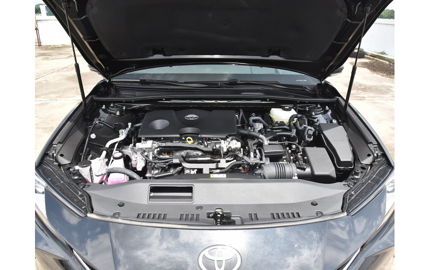 Новая Toyota Camry Hybrid 2.0 HG Premium Edition