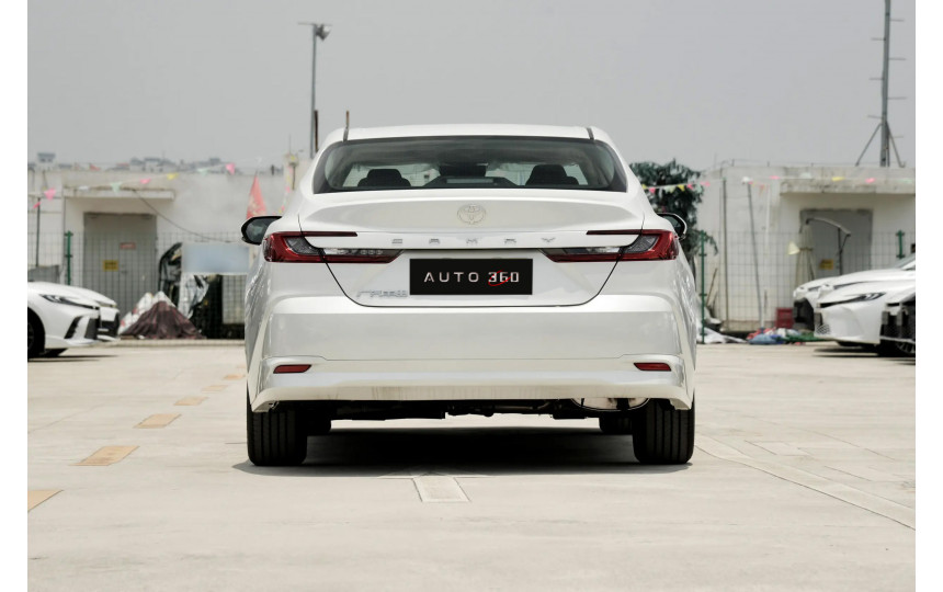 Новая Toyota Camry 2.0S Sport model