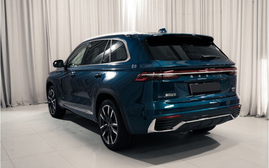 Новый Geely Monjaro
