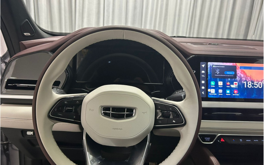 Новый Geely Monjaro