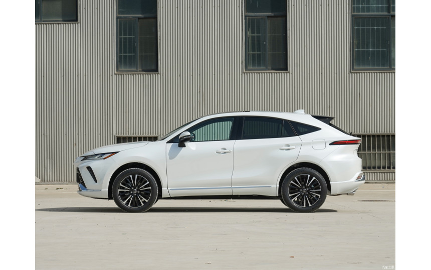 Новая Toyota Venza 2.0